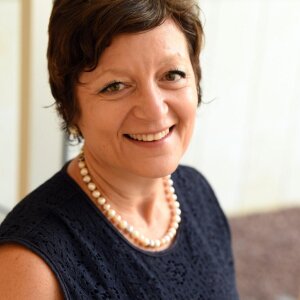 Iris Dotan Iris Dotan